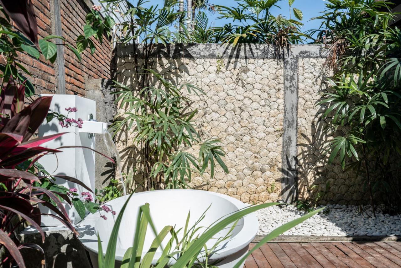 Isaiya Boutique Hotel Canggu Exterior foto