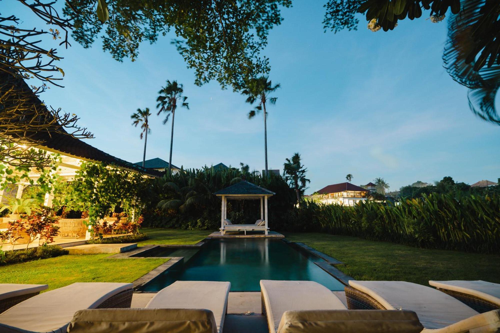 Isaiya Boutique Hotel Canggu Exterior foto
